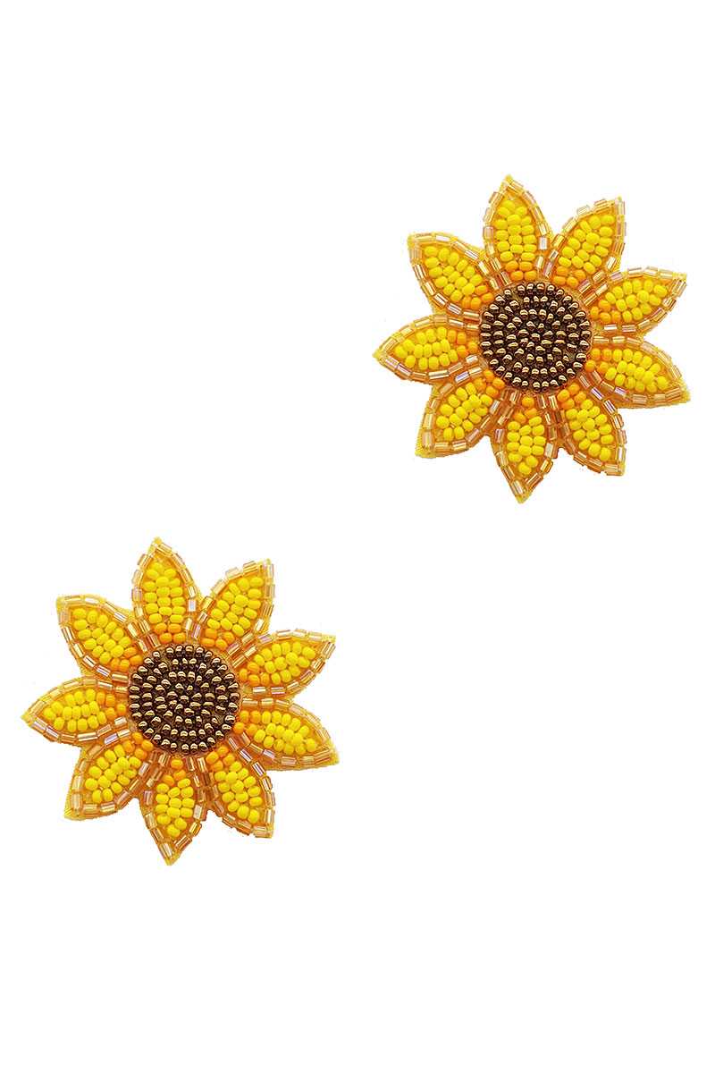 Trendy Seed Bead Flower Stud Earring