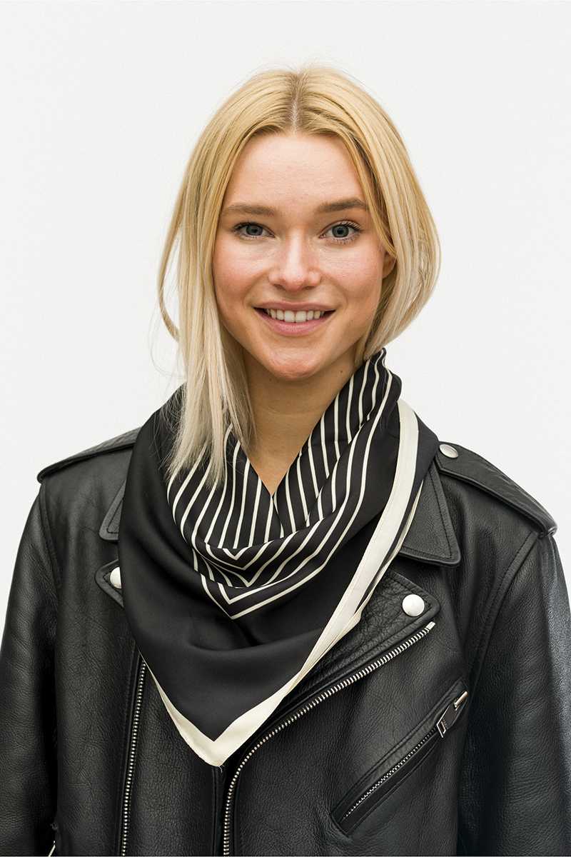 Fashion Stripe Print Neck Scarf