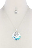 Seashell Round Metal Pendant Necklace