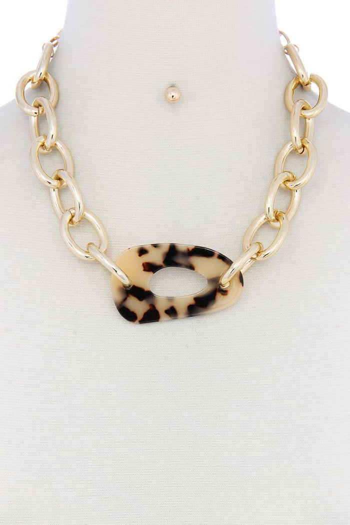 Acetate Oval Necklace